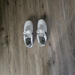 Nike Men's Classic White and Black Sneakers